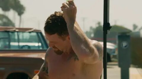 ausCAPS: Max Martini shirtless in NCIS: Los Angeles 10-06 "A