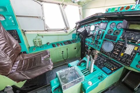 Ульяновский музей Гражданской авиации :сверхзвуковой лайнер 