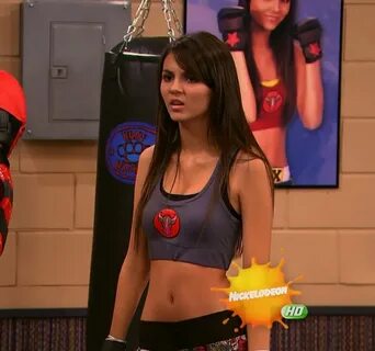 Pop Minute - Victoria Justice Fight iCarly Photos - Photo 1