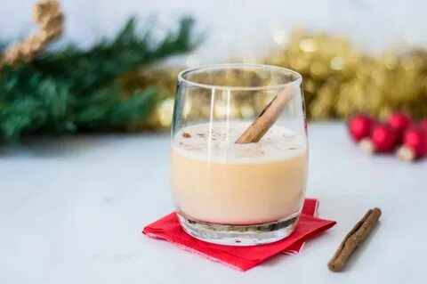 20 Best Holiday Eggnog Cocktail Recipes