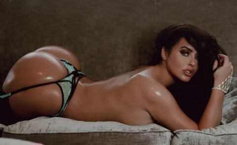 Abigail Ratchford - на Sibnet