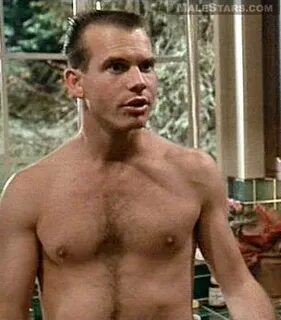 Shirtless Bill Paxton Looks Fit For Space - Vintage Male Cel