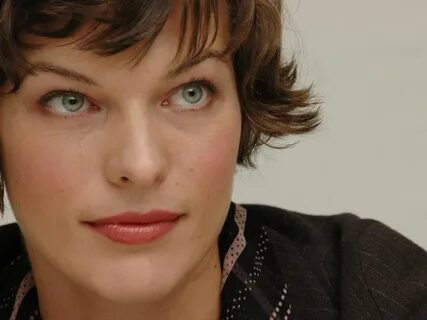 Pin by Lynne on Beautiful eyes Milla jovovich, Celebrity wal