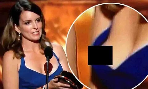 Tina fey topless uncensored 🍓 Tina Fey Spoofs Emmys Nip Slip