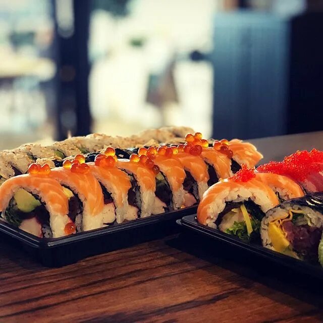 Hana Sushi.