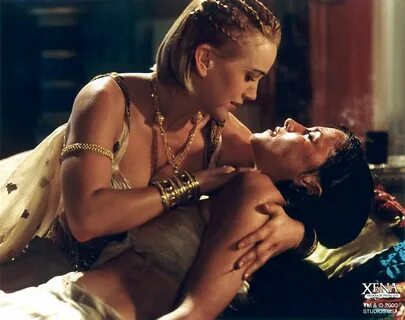 Xena warrior princess lesbian scenes