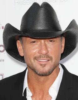 Tim McGraw Picture 76 - 55th Annual GRAMMY Awards - Arrivals