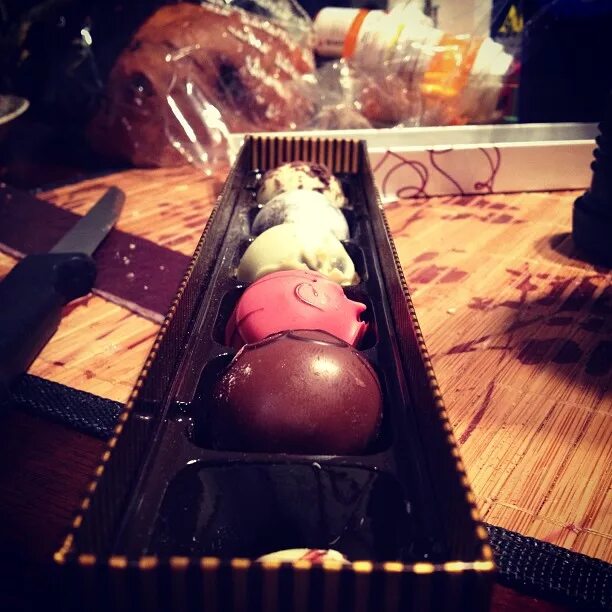 Instagram'da andre: "#happybirthday to Johnny! #godiva #chocolate...