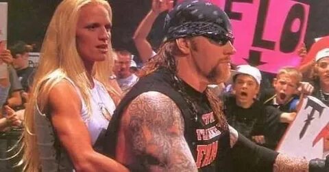 Sara Calaway and the Undertaker Enojyed Six Years Of Marriag