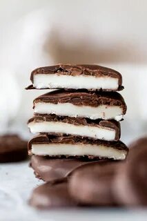 These Homemade Peppermint Patties feature a creamy peppermin