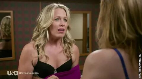 Jessica St. Clair Nude The Fappening - FappeningGram