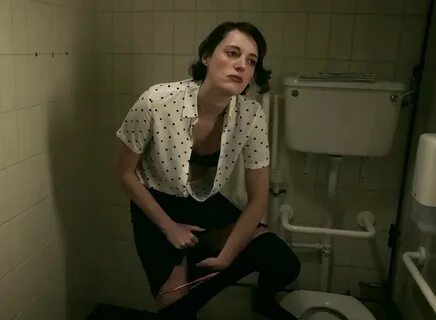 Phoebe Waller-Bridge naked Doogleburger