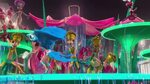Rio Linda Carnival - Tushie shaking!!! - YouTube