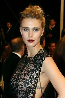 36+ Gaia Weiss PNG - Dista Gallery