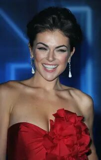 More Pics of Serinda Swan Dangling Crystal Earrings (7 of 13