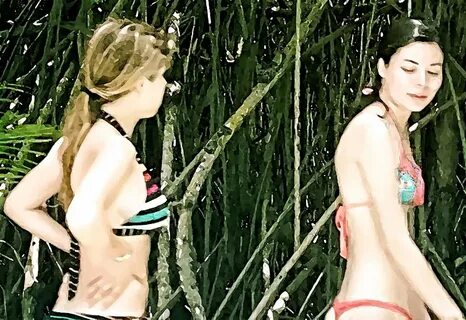 Miranda cosgrove in bikini Hot video