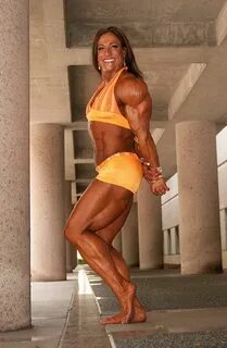 Female muscle - zimbo4444: ..Sarah Hayes.. 💪 🏼 👩 🏼 👍 🏼 Muscle w