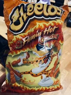 J I Y U N A on Twitter: "Never had Flamin' Hot Cheetos befor