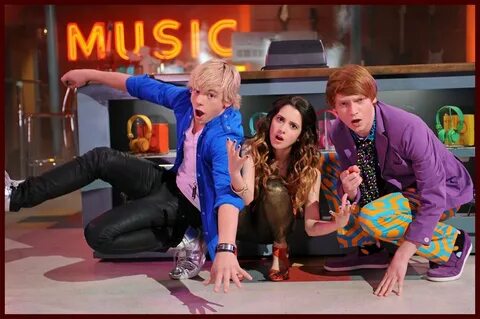 Ross, Laura and Calum Austin and ally, Comedy tv shows, Laur