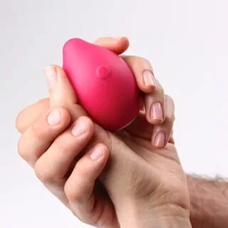 Track Minna Limon Couples Vibrator's Indiegogo campaign on B