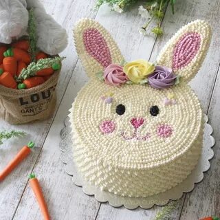 Pin by Karen on Cake decorating Rabbit cake, Cartoon cake, B