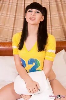 Bailey Jay - Little Yellow Tee - Fetish Porn Pic