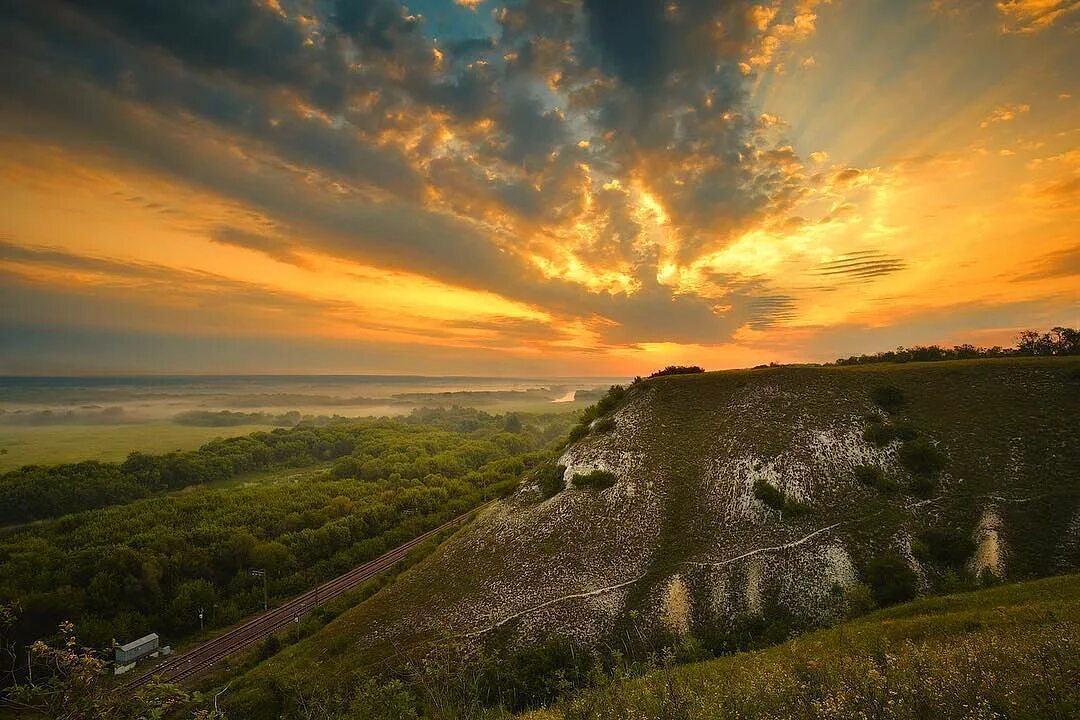 Дивногорье ночное