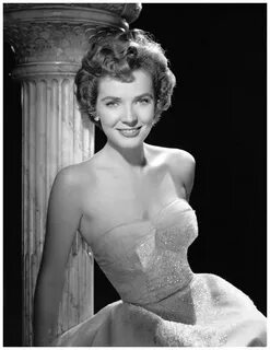 Polly bergen nude ✔ 70