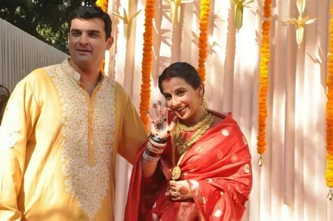 Vidya Balan and Siddharth Roy Kapur - Dating, Gossip, News, 