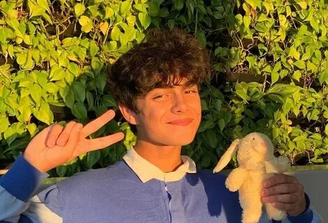 Benji Krol Wiki, Bio, Net Worth, Dating, Partner, Boyfriend,