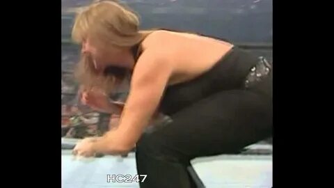 Stephanie McMahon Ass Bend - YouTube