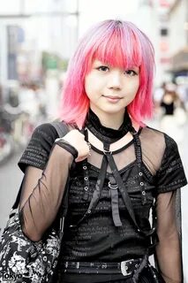 Pink Hair & Gothic Harajuku Fashion w/ h.NAOTO, Yosuke & Alg