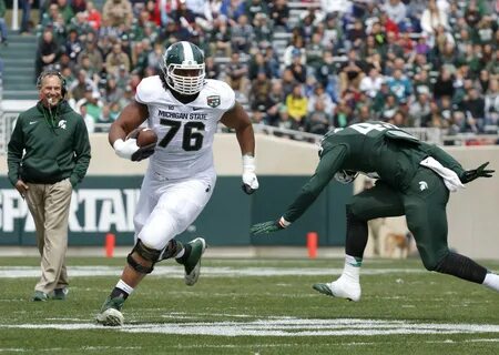 Michigan State loses LB Davis to season-ending injury - Spor