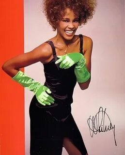 Pin by Pixie_Cutie TearsBerry2019 on Whitney Houston Style, 