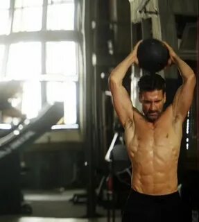 Frank Grillo in Kingdom Frank grillo, Male body, Celebrities