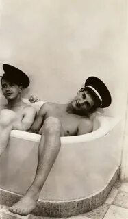 Vintage Gay Erotica. Heather Hooters Bikini. Обсуждение на L