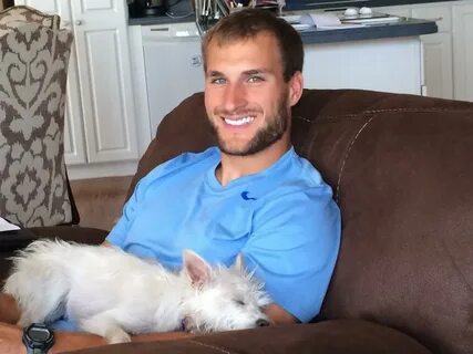 Kirk Cousins made time to foster dogs during his breakout se