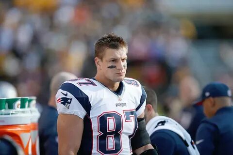 Guregian: Patriots better off with Rob Gronkowski than witho