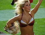 The Worst Cheerleaders' Fails In History You Don’t Want To M