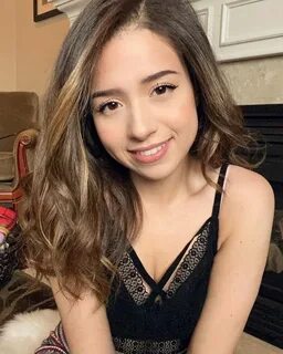 Pokimane Wiki & Bio, Age, Height, Weight, Net Worth, and Bod