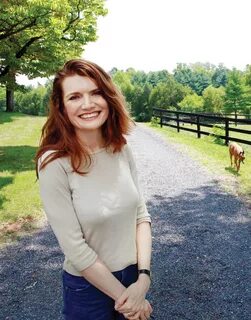 Silver Linings: Q&A with Jeannette Walls Naples Illustrated