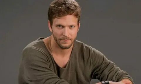 Who is Jon Cor Dating Now? His Wife Details, Bio with Movies