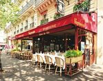 Paris cafe in France Paris cafe, Paris bistro, Awning