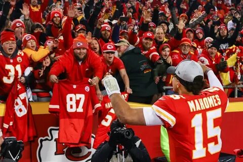 Raiders' tweet gets under skin of Chiefs fans - Silver And B