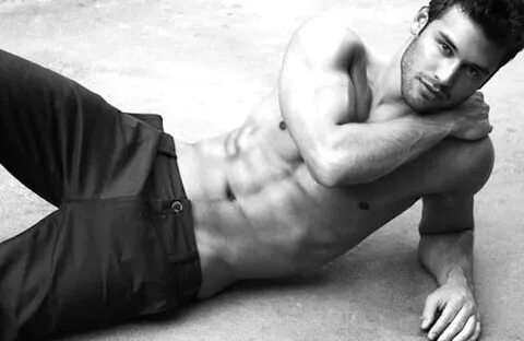 Ryan Guzman Photos That Will Basically Make You Pregnant - W