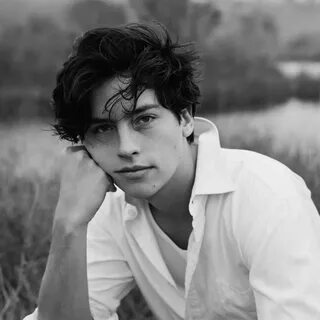 Pin by Gulnaz Ardieva on Ривердэйл ❤ Cole sprouse, Cole spro
