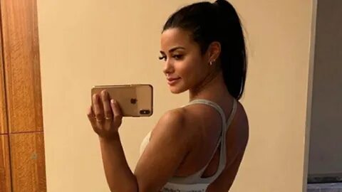 Katya Elise Henry's Sexy Snaphots