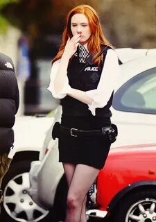 Karen Gillan - Karen Gillan foto (35132889) - fanpop