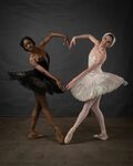 Joburg Ballet's Claudia Monja Guedes and Nicole Ferreira-Dil
