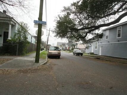 File:7th Ward of New Orleans Onzaga Dorgenois Intersection.j